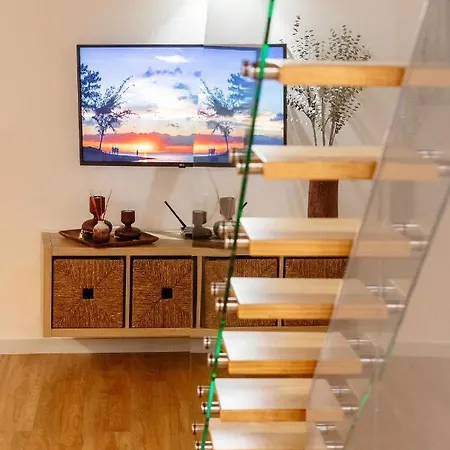 Município, Urban Chic, *